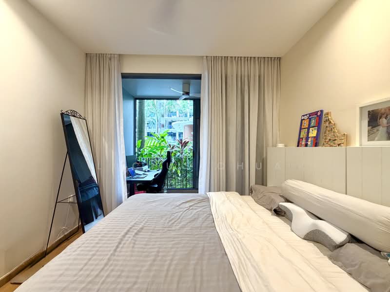 Hundred Palms Residences, 264 Yio Chu Kang Road, 4 Bedrooms, 1,324 sqft, Executive Condominium For Sale, by Lucius Chua, 500194658 - Master - PropertyGuru.com.sg