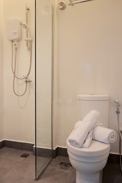 JOO CHIAT AREA, , Room Rental, 280 sqft, Shophouse For Rent, by Lex Lim 林双麟, 500194667 - Bathroom - PropertyGuru.com.sg