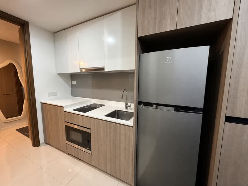 Riverbank at Fernvale, Sengkang West Way/Fernvale, 3 Bedrooms, 990 sqft, Condominium For Sale, by Dan Tay, 500194671 - Kitchen - PropertyGuru.com.sg