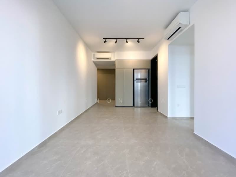 Park Colonial, 4 Woodleigh Lane, 3 Bedrooms, 980 sqft, Condominium For Sale, by Vernon Low, 500194672 - PropertyGuru.com.sg