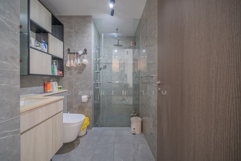 Kent Ridge Hill Residences, 50A South Buona Vista Road, 2 Bedrooms, 646 sqft, Condominium For Sale, by Darren Lim, 500194676 - Bathroom - PropertyGuru.com.sg