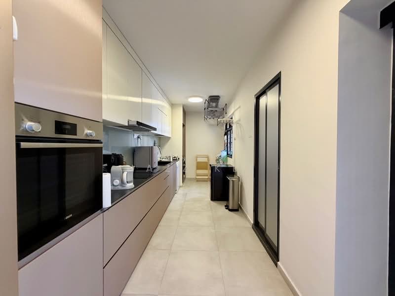 22 Jalan Membina, 22 Jalan Membina, 2 Bedrooms, 1,184 sqft, HDB Flat For Sale, by Jazz Kee, 500194680 - PropertyGuru.com.sg