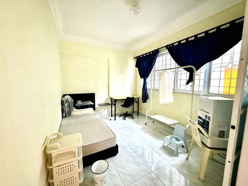 340 Jurong East Avenue 1, 340 Jurong East Avenue 1, 4 Bedrooms, 1,506 sqft, HDB Flat For Sale, by Kelvin Tan 陈克辉, 500194682 - Bedroom - PropertyGuru.com.sg