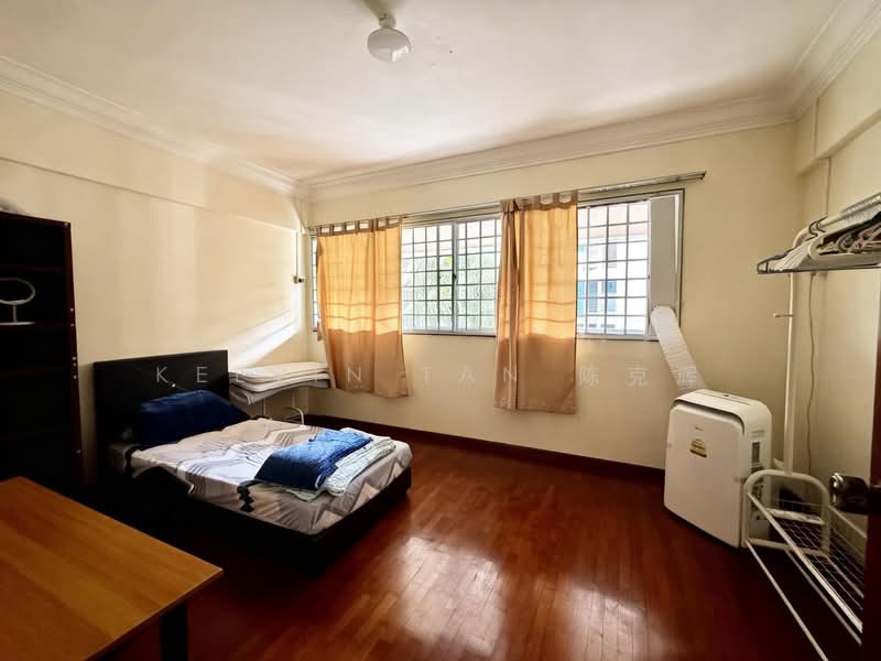 340 Jurong East Avenue 1, 340 Jurong East Avenue 1, 4 Bedrooms, 1,506 sqft, HDB Flat For Sale, by Kelvin Tan 陈克辉, 500194682 - Bedroom - PropertyGuru.com.sg