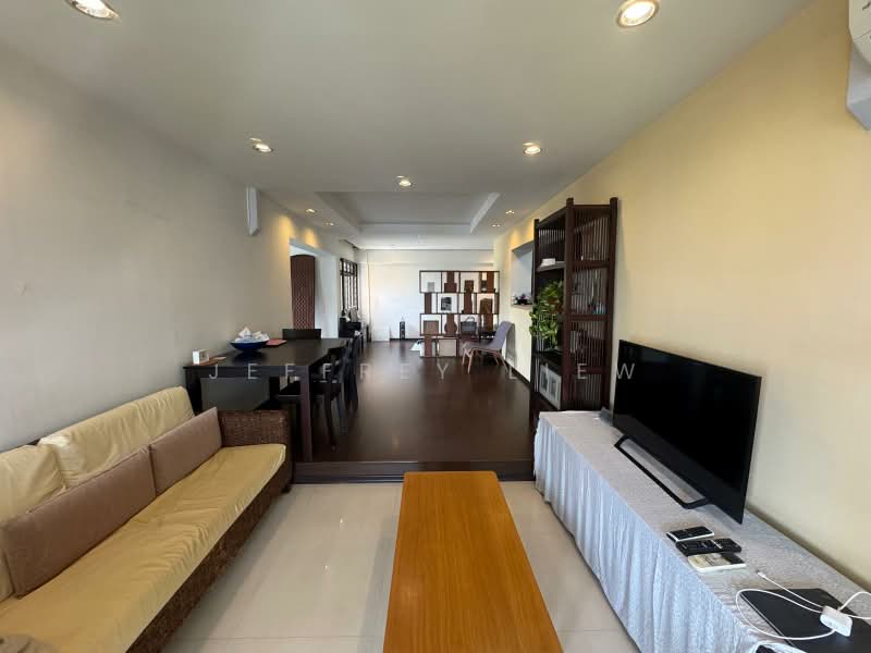1 Pine Close, 1 Pine Close, 3 Bedrooms, 1,185 sqft, HDB Flat For Sale, by Jeffrey Liew, 500194685 - Living Room - PropertyGuru.com.sg