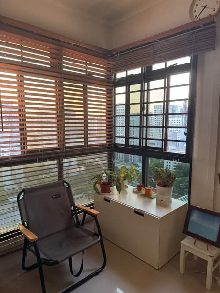 1 Pine Close, 1 Pine Close, 3 Bedrooms, 1,185 sqft, HDB Flat For Sale, by Jeffrey Liew, 500194685 - Balcony - PropertyGuru.com.sg