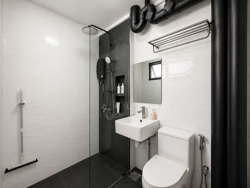 106 Bishan Street 12, 106 Bishan Street 12, 3 Bedrooms, 904 sqft, HDB Flat For Sale, by Poh Chu Ying, 500194688 - Bathroom - PropertyGuru.com.sg