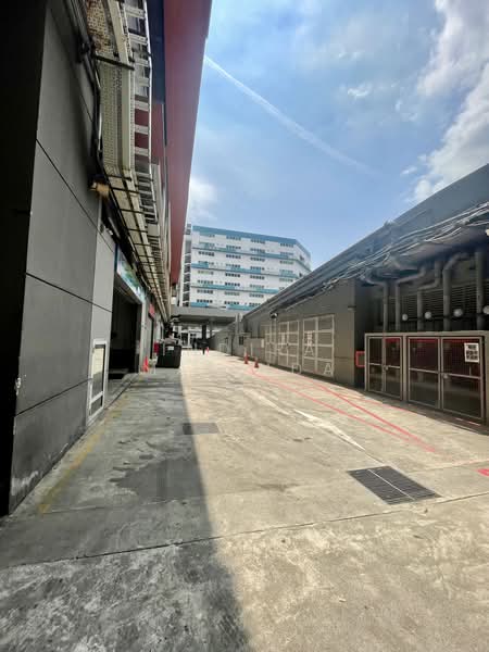 Pioneer Point, 5 Soon Lee Street, 200 sqft, Office For Rent, by Indira Malinda, 500194689 - Exterior - CommercialGuru.com.sg