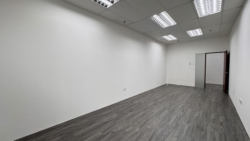 Ubi Techpark, 10 Ubi Crescent, 1,604 sqft, Light Industrial (B1) For Sale, by Bryan Cheng, 500194693 - Interior - CommercialGuru.com.sg