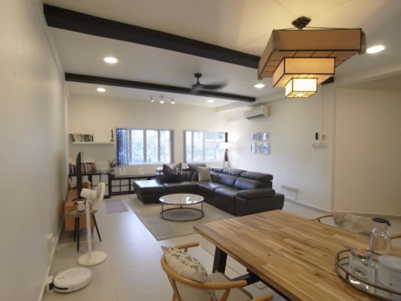 Tiong Bahru 1300 sq ft, Tiong Bahru Road, 2 Bedrooms, 1,300 sqft, Conservation House For Sale, by Susan Prior, 500194698 - Living Room - PropertyGuru.com.sg