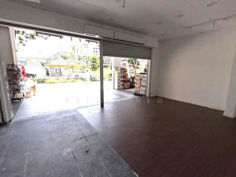 825 TAMPINES STREET 81