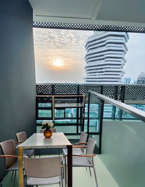 City Gate, 371 Beach Road, 2 Bedrooms, 710 sqft, Apartment For Sale, by Jack Koh, 500194712 - PropertyGuru.com.sg
