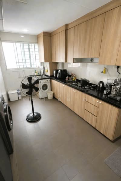 808 Tampines Avenue 4, 808 Tampines Avenue 4, 2 Bedrooms, 786 sqft, HDB Flat For Rent, by Angel Koh An Qi, 500194715 - Kitchen - PropertyGuru.com.sg