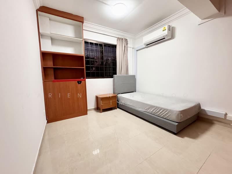 18 Upper Boon Keng Road, 18 Upper Boon Keng Road, 3 Bedrooms, 700 sqft, HDB Flat For Rent, by Varien Thang Toon Lim, 500194720 - Bedroom - PropertyGuru.com.sg