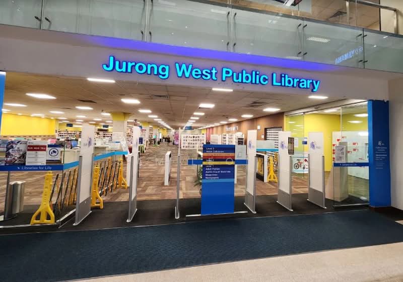 666B Jurong West Street 65, 666B Jurong West Street 65, Boon Lay / Jurong / Tuas, 4 Bedrooms, 1,399 sqft, HDB Flat For Sale, by Sam Leong, 500194722 - Entrance - PropertyGuru.com.sg