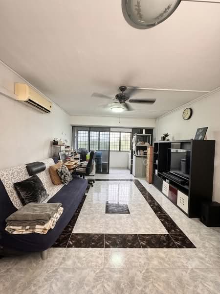 605 Bedok Reservoir Road, 605 Bedok Reservoir Road, 3 Bedrooms, 1,302 sqft, HDB Flat For Sale, by Zen Teo, 500194724 - Living Room - PropertyGuru.com.sg