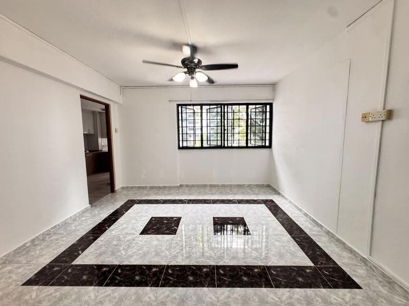 605 Bedok Reservoir Road, 605 Bedok Reservoir Road, Bedok / Upper East Coast, 3 Bedrooms, 1,302 sqft, HDB Flat For Sale, by Zen Teo, 500194724 - Living Room - PropertyGuru.com.sg