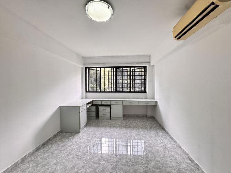 605 Bedok Reservoir Road, 605 Bedok Reservoir Road, Bedok / Upper East Coast, 3 Bedrooms, 1,302 sqft, HDB Flat For Sale, by Zen Teo, 500194724 - Study - PropertyGuru.com.sg