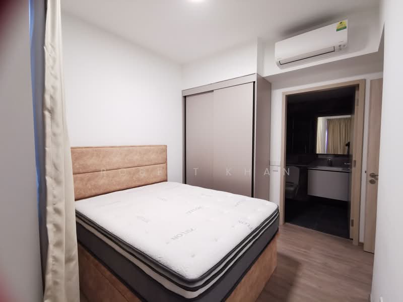 Sengkang Grand Residences, 74 Compassvale Bow, 2 Bedrooms, 764 sqft, Condominium For Rent, by Robert Khan, 500194725 - Bedroom - PropertyGuru.com.sg