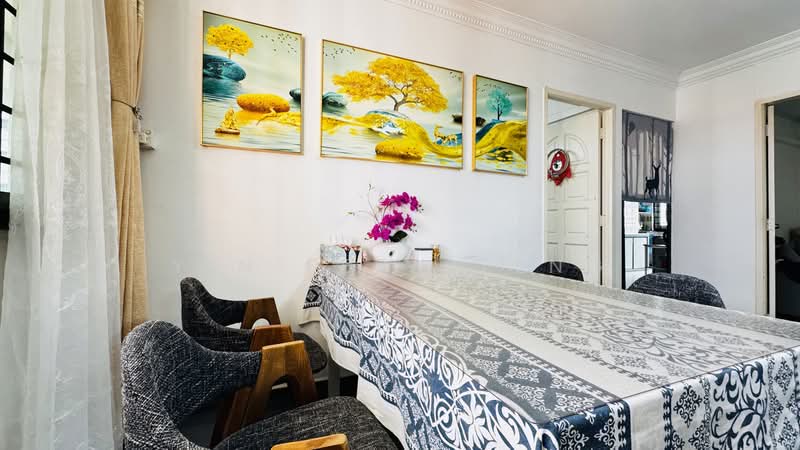 551 Hougang Street 51, 551 Hougang Street 51, 3 Bedrooms, 1,109 sqft, HDB Flat For Sale, by Yin Fern Teng, 500194737 - Dining Room - PropertyGuru.com.sg
