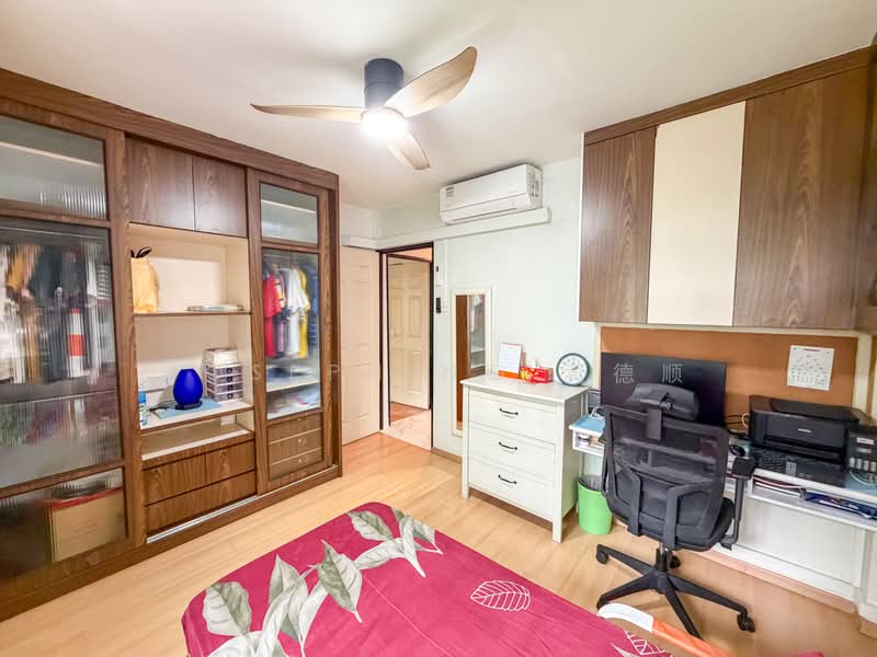 654 Senja Road, 654 Senja Road, 3 Bedrooms, 1,184 sqft, HDB Flat For Sale, by Joseph Ng 黄德顺, 500194743 - Bedroom - PropertyGuru.com.sg