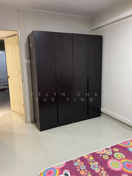 705 Ang Mo Kio Avenue 8, 705 Ang Mo Kio Avenue 8, 2 Bedrooms, 732 sqft, HDB Flat For Sale, by Evelyn Chan Yuk Ying, 500194750 - Bedroom - PropertyGuru.com.sg