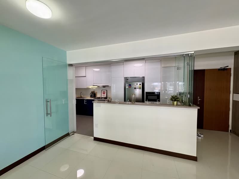 286A Compassvale Crescent, 286A Compassvale Crescent, 3 Bedrooms, 1,216 sqft, HDB Flat For Sale, by Theresa Lee, 500194751 - Kitchen - PropertyGuru.com.sg