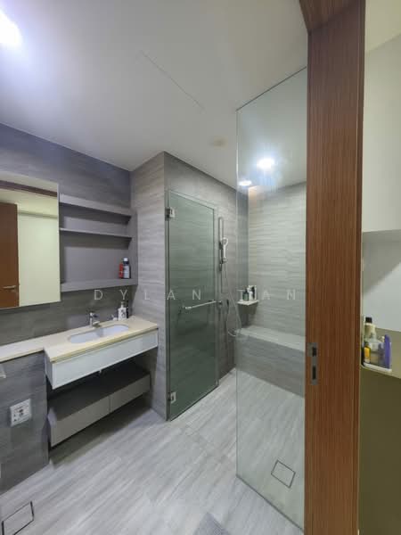 Trilive, 111 Tampines Road, 2 Bedrooms, 646 sqft, Condominium For Sale, by Dylan Tan, 500194759 - Bathroom - PropertyGuru.com.sg