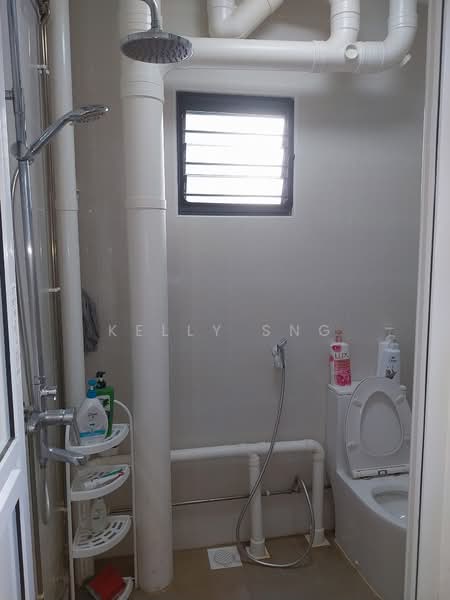353 Yishun Ring Road, 353 Yishun Ring Road, Room Rental, 120 sqft, HDB Flat For Rent, by Kelly Sng, 500194760 - Bathroom - PropertyGuru.com.sg