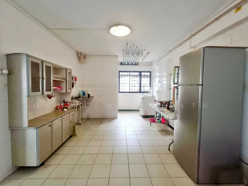 635 Pasir Ris Drive 1, 635 Pasir Ris Drive 1, 3 Bedrooms, 1,119 sqft, HDB Flat For Sale, by AARON LIM, 500194771 - Kitchen - PropertyGuru.com.sg