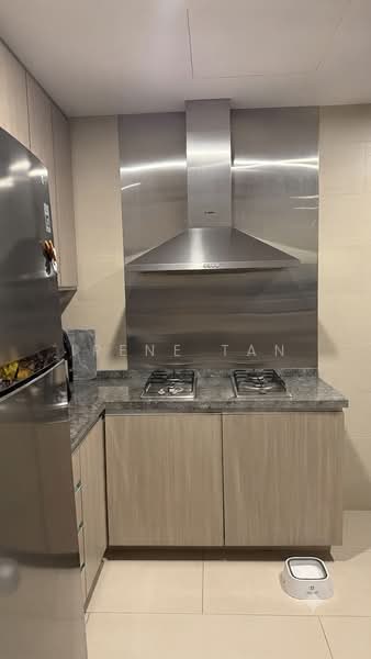 The Seafront on Meyer, 55 Meyer Road, 2 Bedrooms, 1,066 sqft, Condominium For Sale, by Irene Tan, 500194777 - Kitchen - PropertyGuru.com.sg