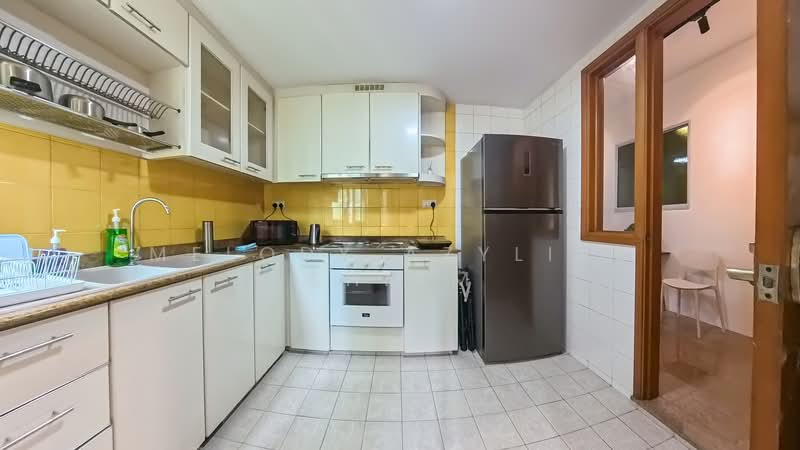 Queens, 16 Stirling Road, Room Rental, 100 sqft, Condominium For Rent, by Melody Azyliae Chiam, 500194785 - PropertyGuru.com.sg
