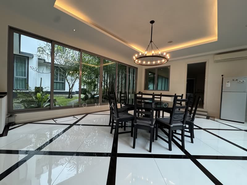 Colonial Style GCB with full tranquility in King Albert Park for rent, , 8 Bedrooms, 11,000 sqft, Good Class Bungalow For Rent, by Tommy Teo, 500194800 - Dining Room - PropertyGuru.com.sg