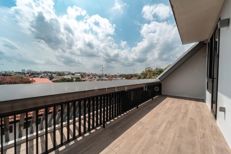 Rebuilt 2020 Corner Semi-D 8,149 sqft | Lift, Pool, Basement @ Seletar Hills, , 6 Bedrooms, 8,150 sqft, Semi-Detached House For Sale, by Kristle Ng, 500194804 - Balcony - PropertyGuru.com.sg