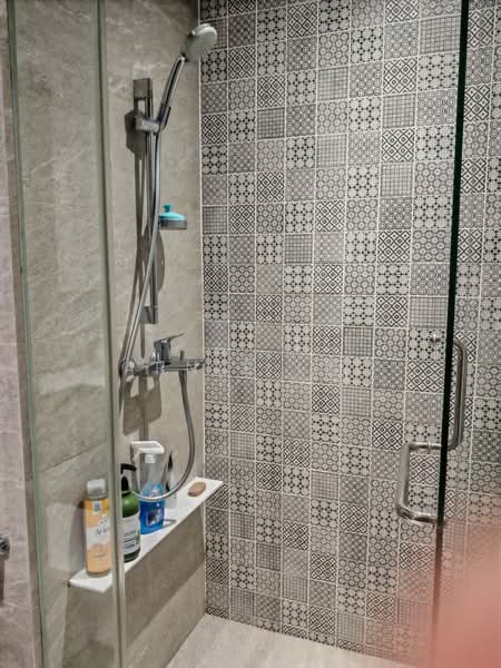 Gem Residences, , 1 Bedroom, 475 sqft, Condominium For Rent, by ARNIE LEE, 500194806 - Bathroom - PropertyGuru.com.sg
