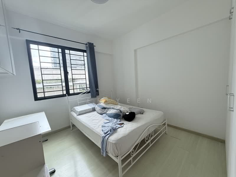 Central Grove, 3 Geylang East Avenue 1, 3 Bedrooms, 1,217 sqft, Condominium For Sale, by Lee Yeen, 500194807 - PropertyGuru.com.sg