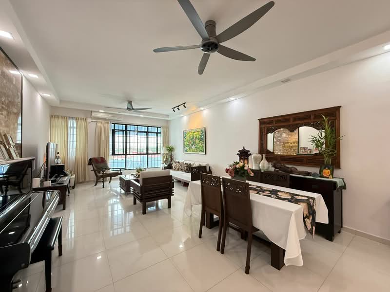 Fernwood Towers, 22 Fernwood Terrace, 3 Bedrooms, 1,649 sqft, Condominium For Sale, by Kavin Kuah, 500194808 - Living Room - PropertyGuru.com.sg