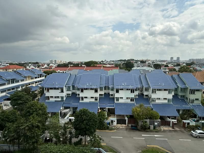 Fernwood Towers, 22 Fernwood Terrace, 3 Bedrooms, 1,649 sqft, Condominium For Sale, by Kavin Kuah, 500194808 - Exterior - PropertyGuru.com.sg
