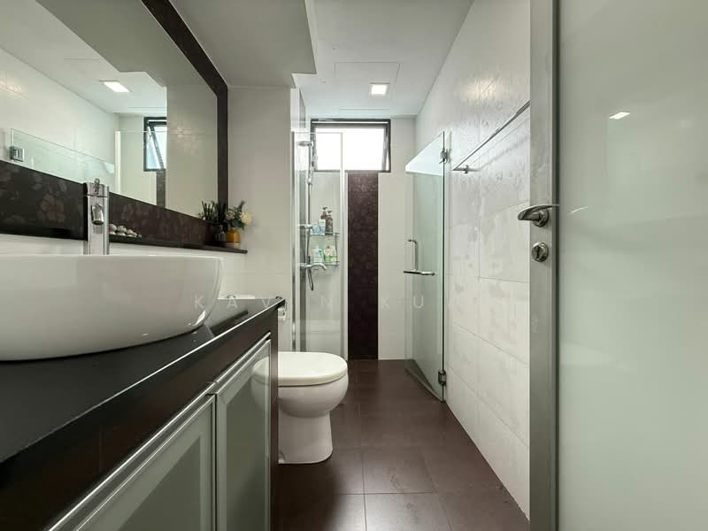 Fernwood Towers, 22 Fernwood Terrace, 3 Bedrooms, 1,649 sqft, Condominium For Sale, by Kavin Kuah, 500194808 - Bathroom - PropertyGuru.com.sg
