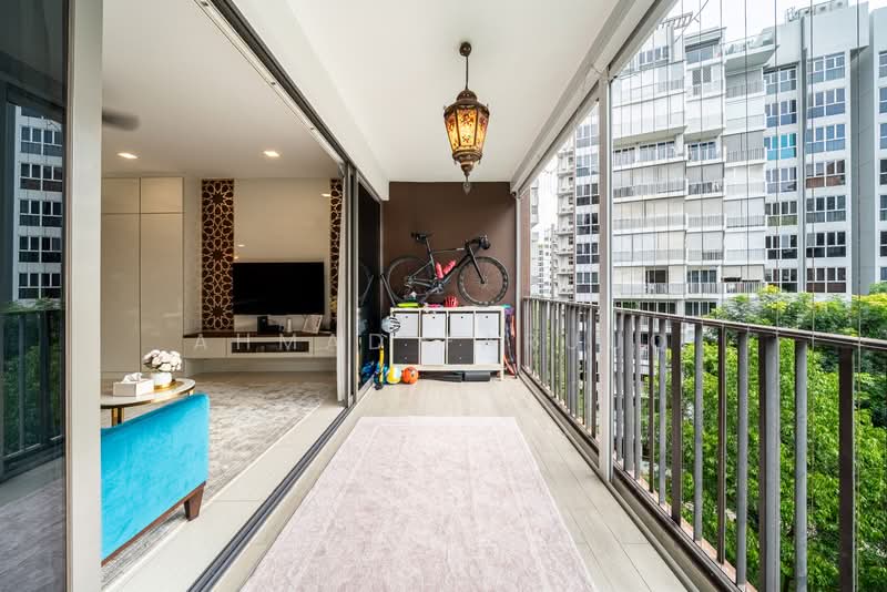 Bellewoods, 100 Woodlands Avenue 5, 4 Bedrooms, 1,249 sqft, Executive Condominium For Sale, by Ahmad Faruuq, 500194812 - Balcony - PropertyGuru.com.sg