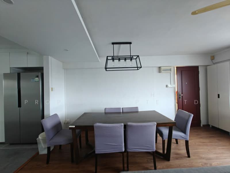 149 Bedok Reservoir Road, 149 Bedok Reservoir Road, 3 Bedrooms, 1,120 sqft, HDB Flat For Rent, by REGINA HONG SHU YING, 500194820 - Dining Room - PropertyGuru.com.sg