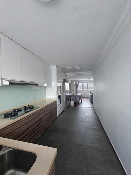 149 Bedok Reservoir Road, 149 Bedok Reservoir Road, 3 Bedrooms, 1,120 sqft, HDB Flat For Rent, by REGINA HONG SHU YING, 500194820 - Kitchen - PropertyGuru.com.sg
