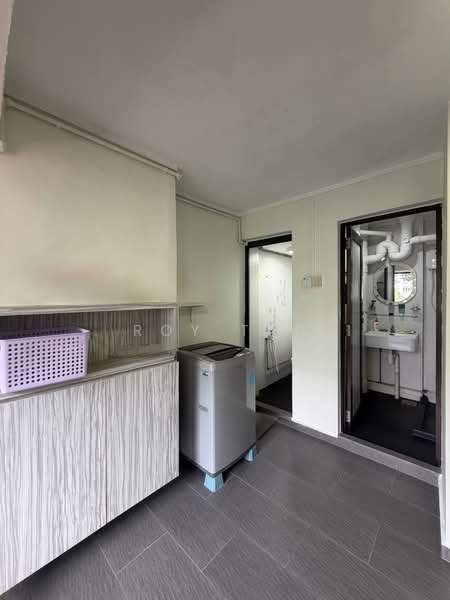 5 Marsiling Drive, 5 Marsiling Drive, 3 Bedrooms, 969 sqft, HDB Flat For Sale, by Roy Tan, 500194823 - Bathroom - PropertyGuru.com.sg