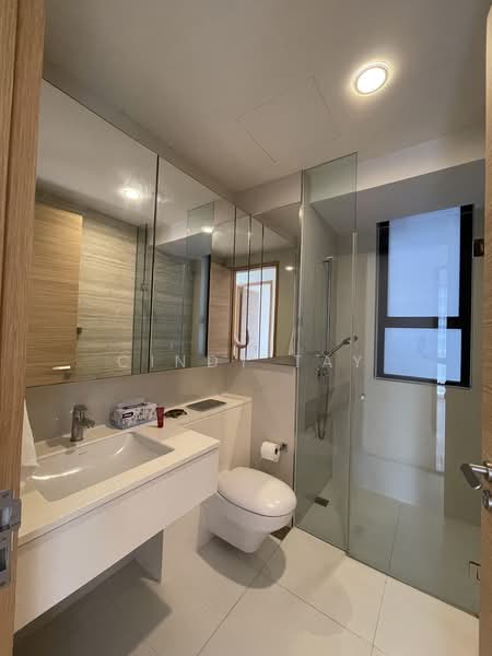 d'Leedon (Former Farrer Court), 13 Leedon Heights, 3 Bedrooms, 1,356 sqft, Condominium For Sale, by Cindy Tay, 500194824 - Bathroom - PropertyGuru.com.sg