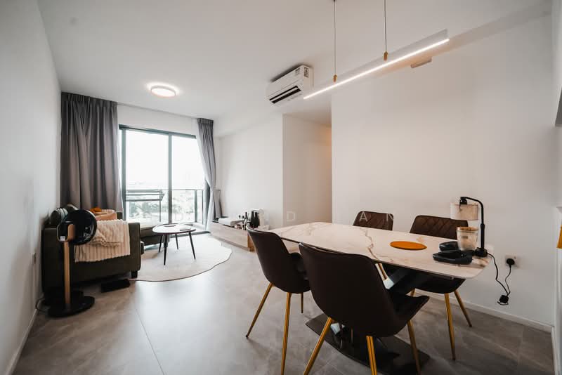 AMO Residence, 21 Ang Mo Kio Rise, 3 Bedrooms, 1,044 sqft, Condominium For Sale, by Edmond Tan, 500194826 - Living Room - PropertyGuru.com.sg