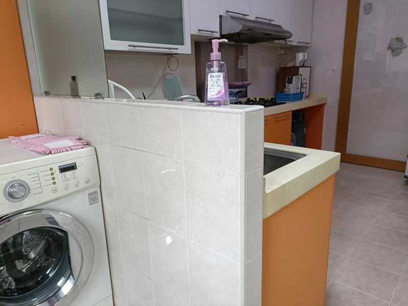 108 Yishun Ring Road, 108 Yishun Ring Road, 2 Bedrooms, 732 sqft, HDB Flat For Rent, by Lily Ooi, 500194829 - Kitchen - PropertyGuru.com.sg