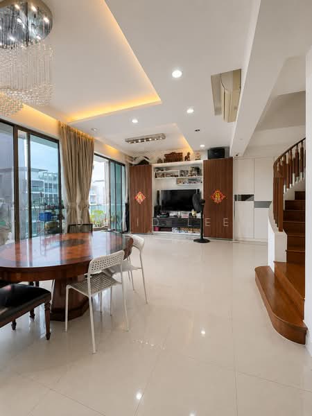 Parc Vera, 2 Hougang Street 32, 4 Bedrooms, 2,971 sqft, Condominium For Rent, by David Lee 李施融, 500194831 - Living Room - PropertyGuru.com.sg