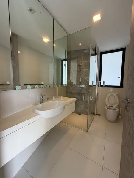 d'Leedon (Former Farrer Court), 13 Leedon Heights, 2 Bedrooms, 635 sqft, Condominium For Rent, by Luke Lim, 500194835 - Bathroom - PropertyGuru.com.sg