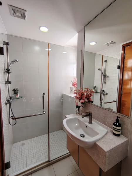 Le Crescendo, 233 Paya Lebar Road, Room Rental, 150 sqft, Condominium For Rent, by Melody Azyliae Chiam, 500194837 - Bathroom - PropertyGuru.com.sg