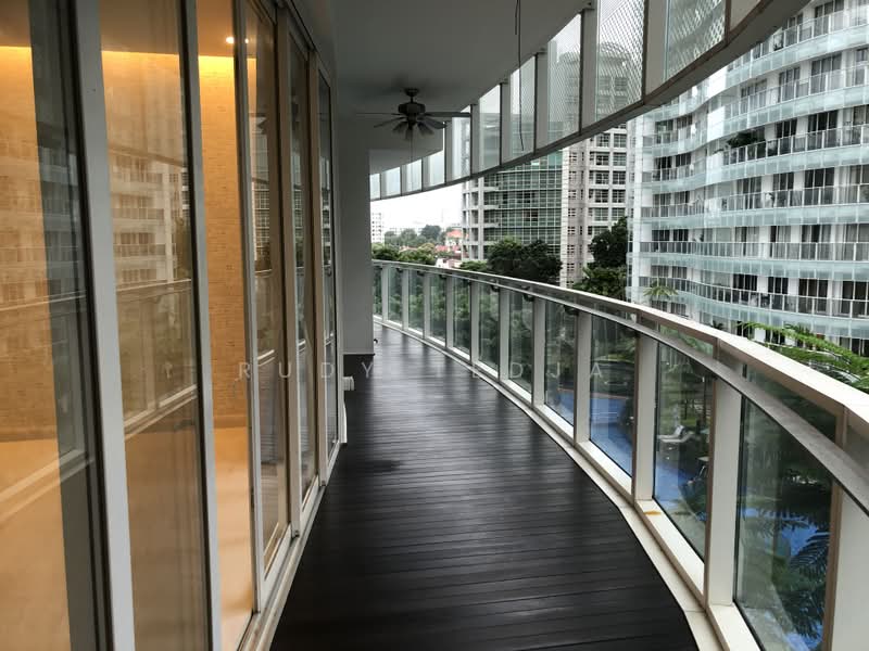Saint Thomas Suites, 33 St Thomas Walk, 4 Bedrooms, 2,605 sqft, Condominium For Sale, by Rudy Tedja, 500194842 - Balcony - PropertyGuru.com.sg